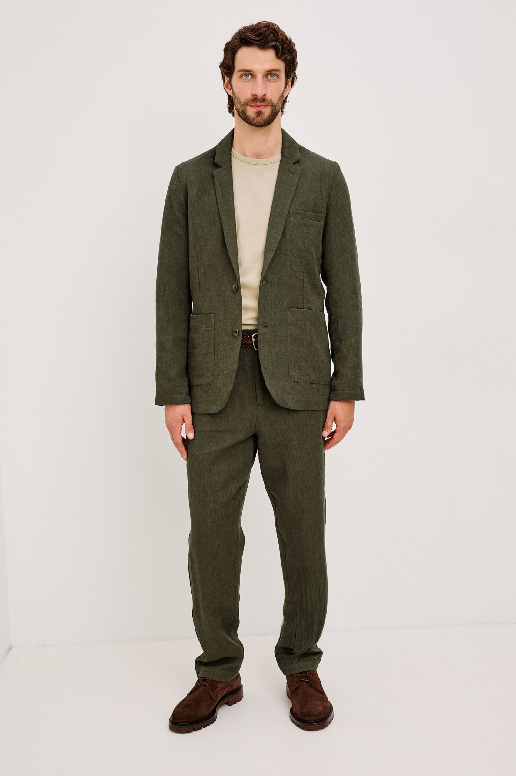 BOND-DEEP-OLIVE_3_RM-218A-911E-1826_45d83aae-3f66-4d02-8467-ff2e3501dd2f