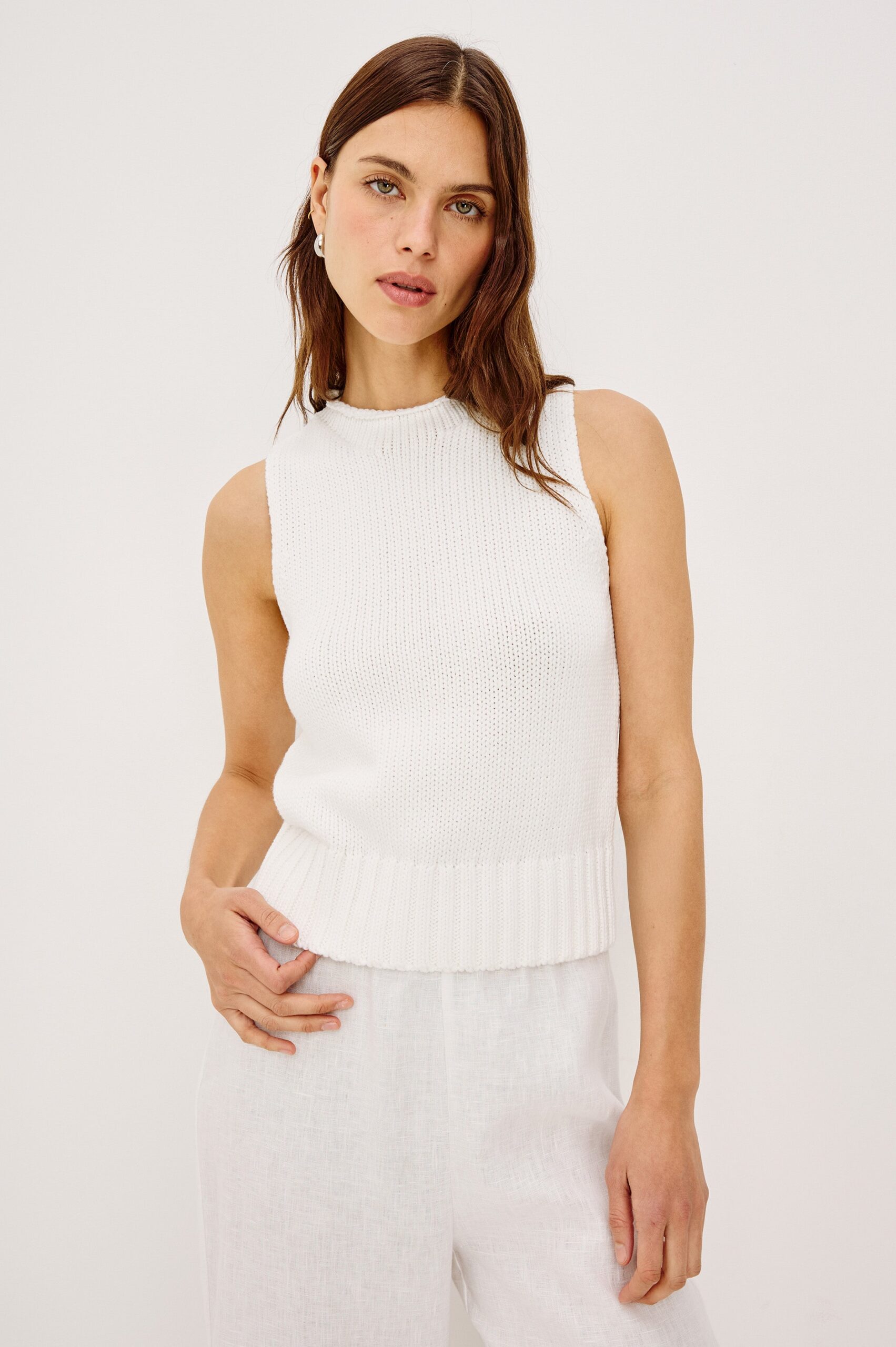 BONDI-WHITE_1_849C-337E-002