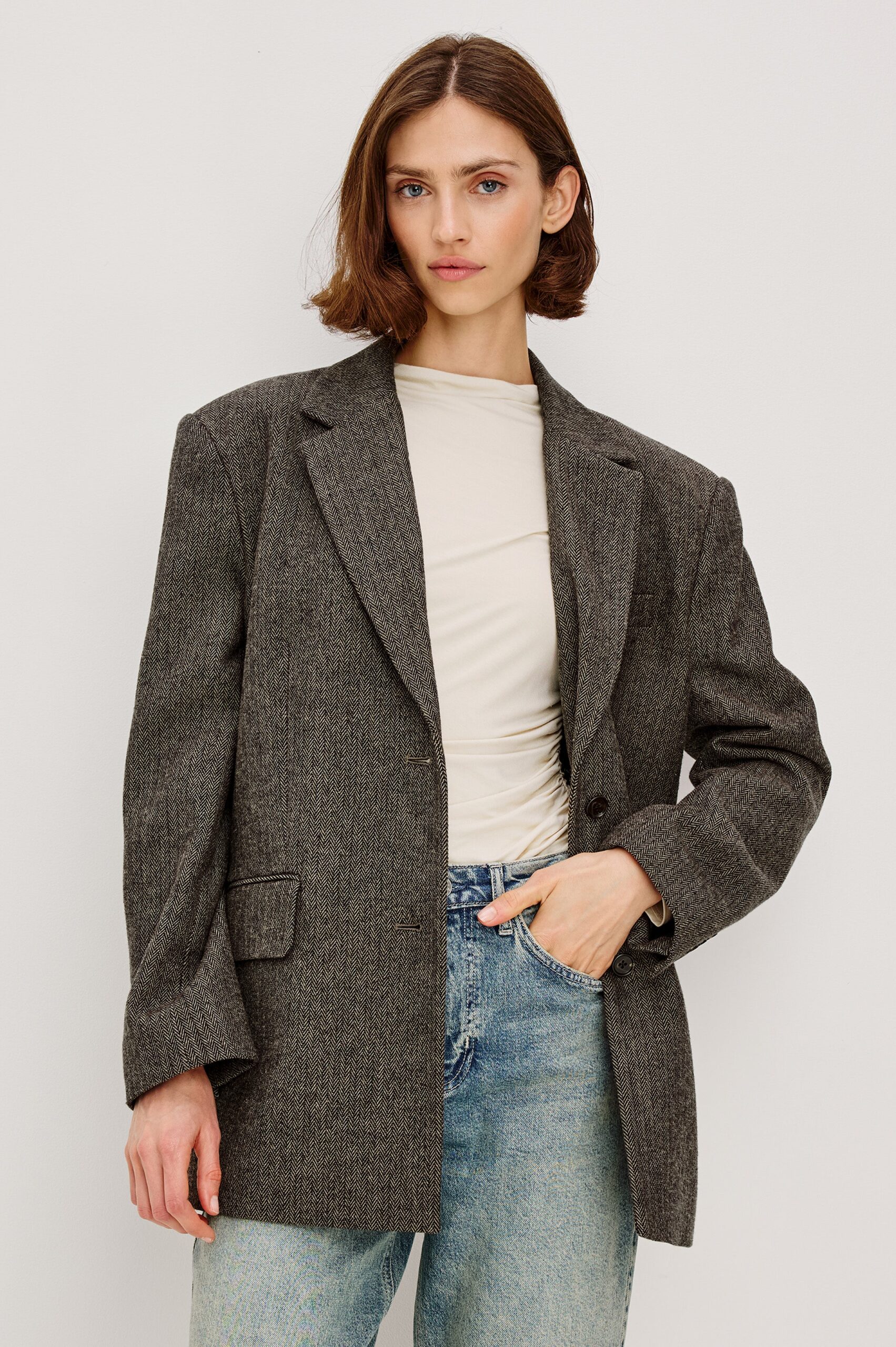 BRIDGES-CAMEL-BLACK-HERRINGBONE-1
