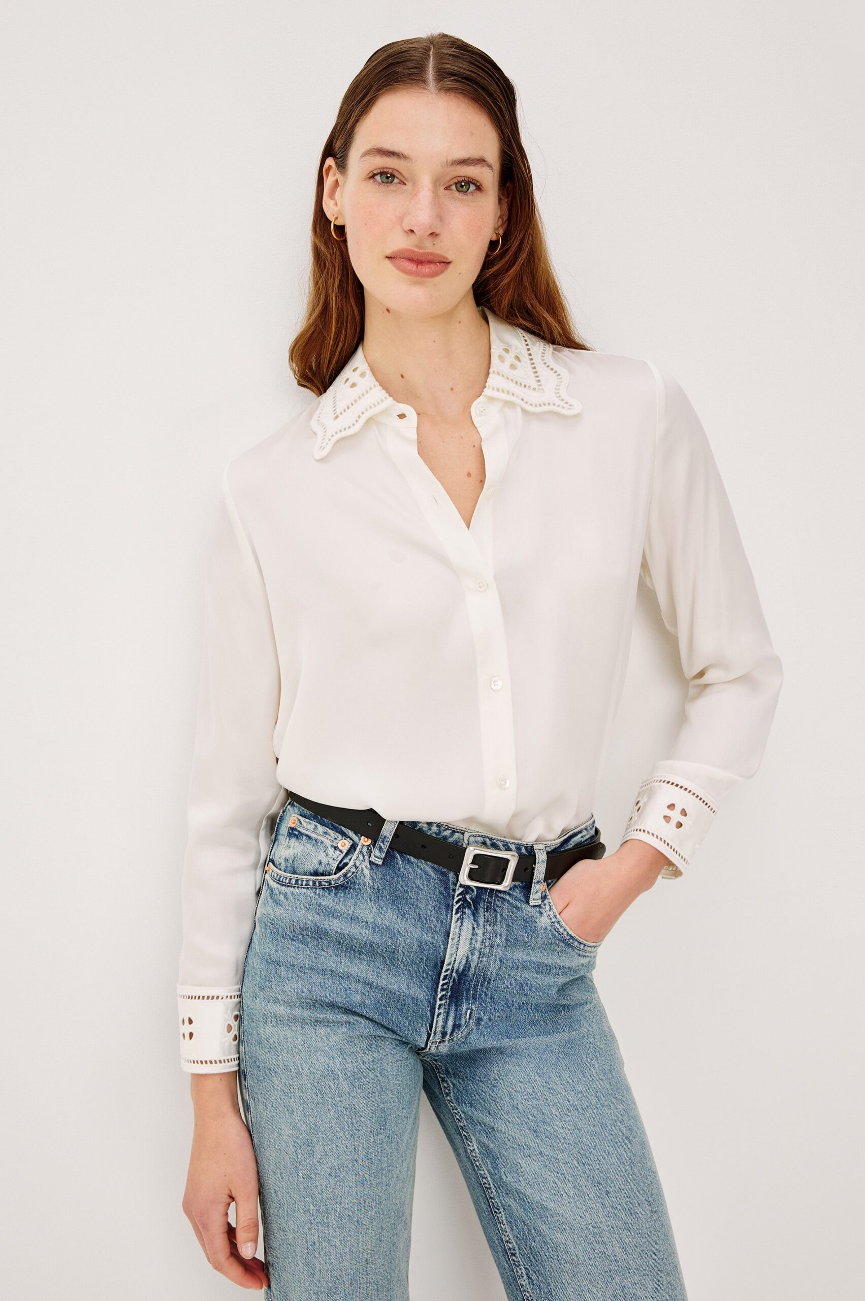 CLARISE-IVORY-EYELET_1_922-514B-8192