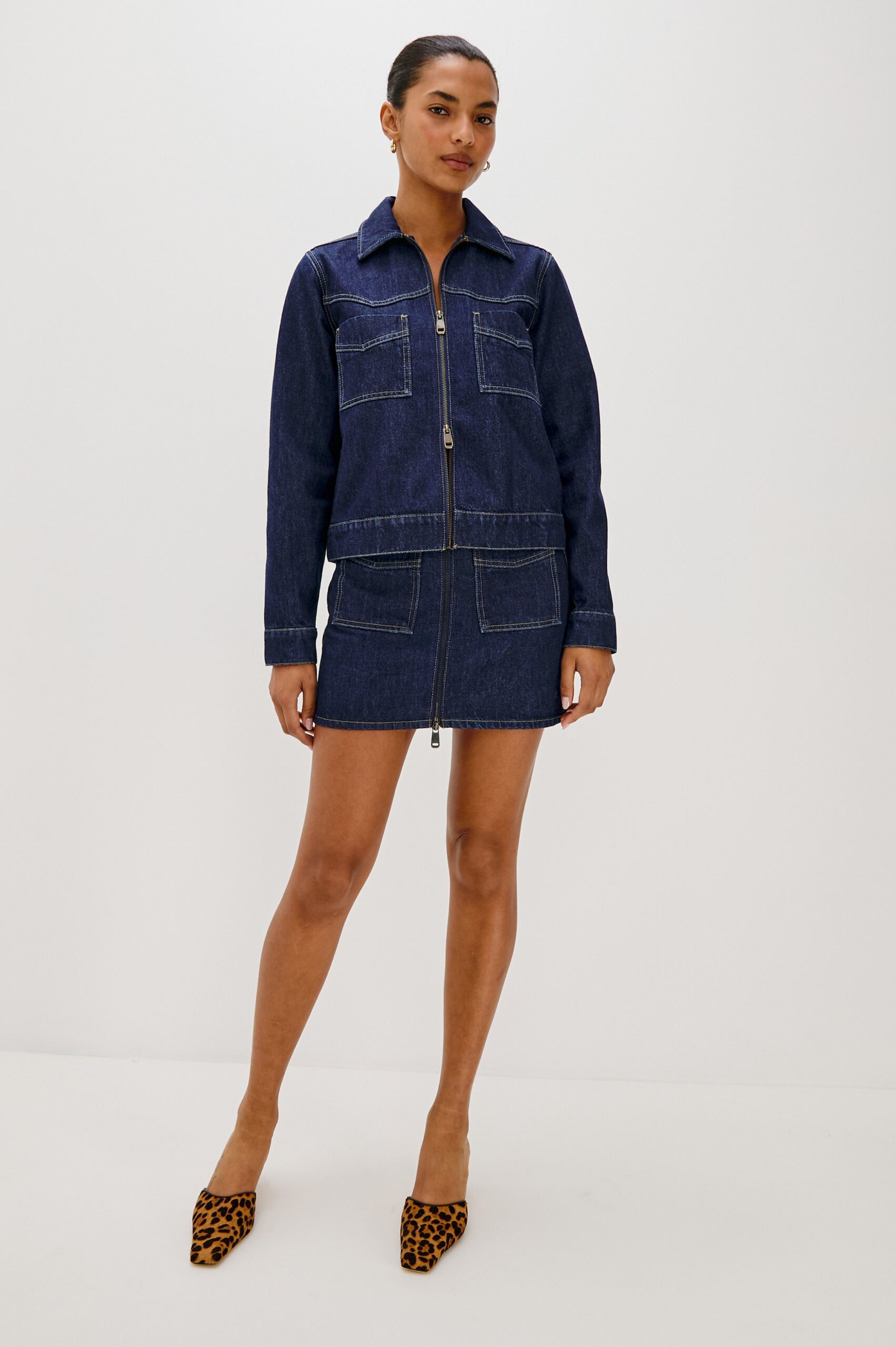 FALLBROOK-DEEP-INDIGO-3