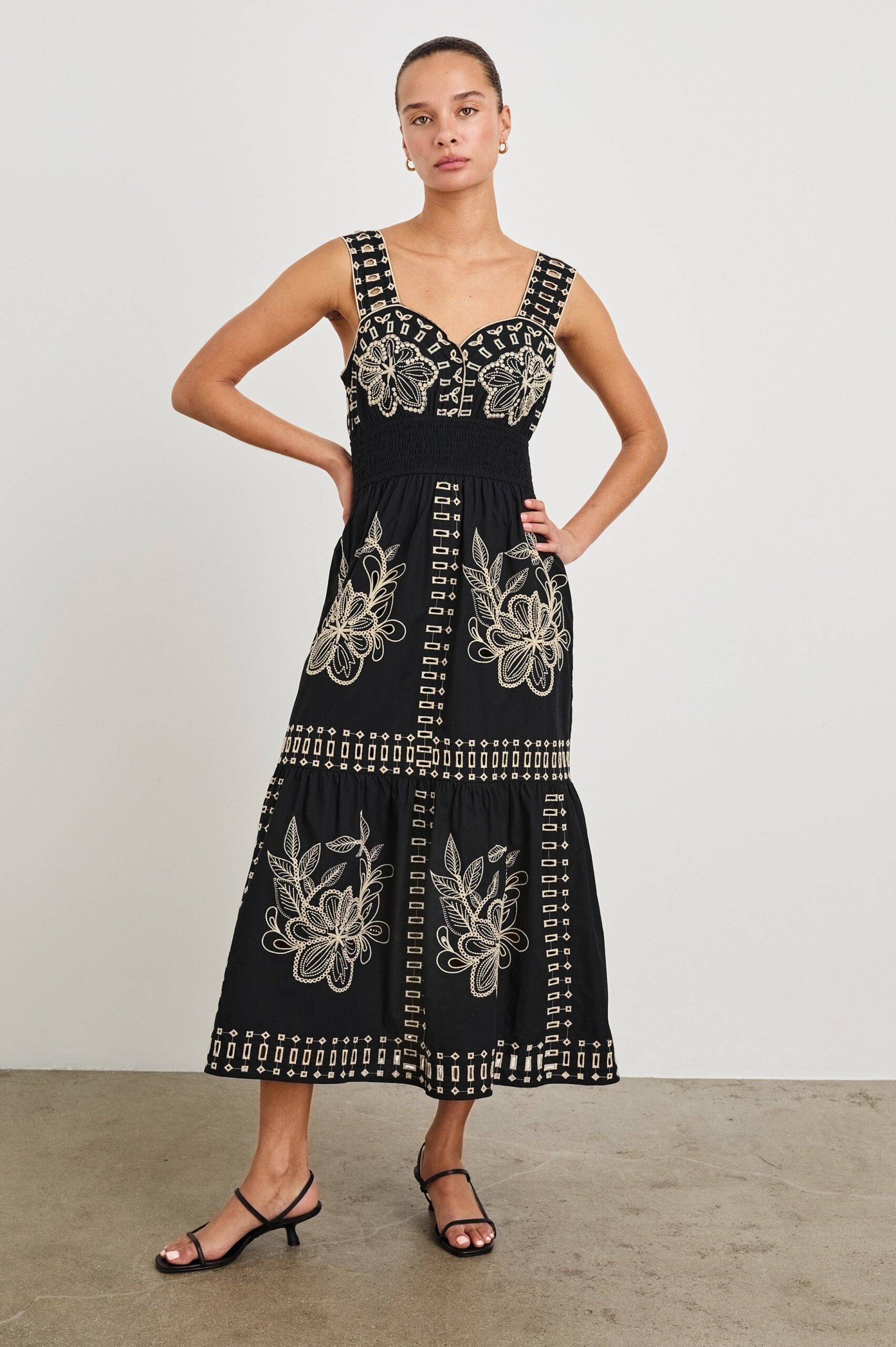 FAWN-BLACK-TAN-EMBROIDERY-1