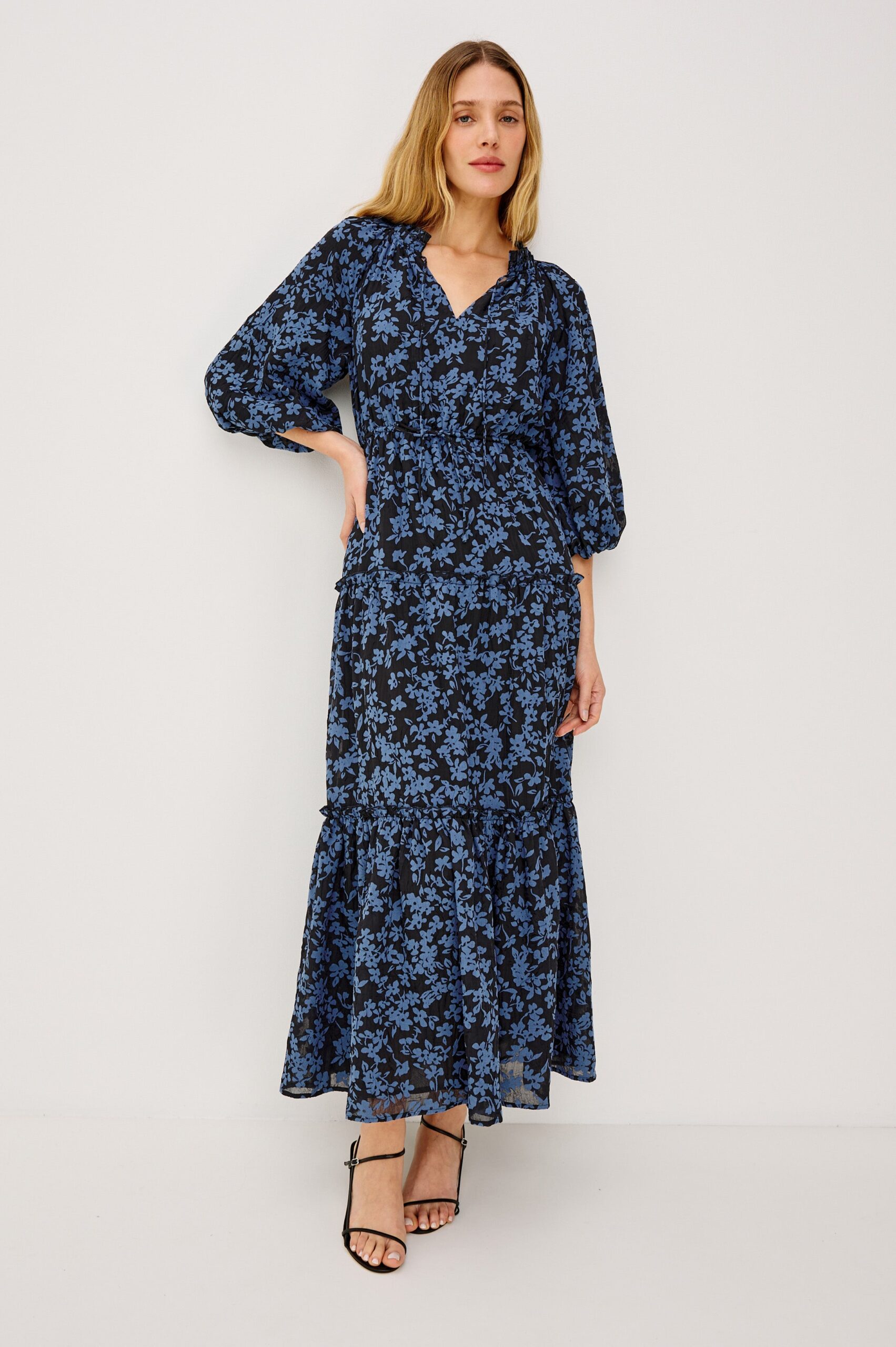 FELICIA-MIDNIGHT-SILHOUETTE-FLORAL_1_508A-114G-8605