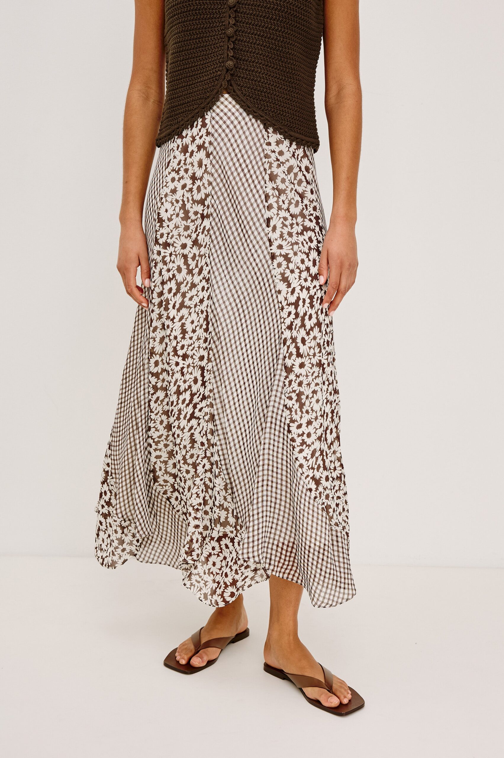 FELINA-ESPRESSO-DAISY-GINGHAM-MIX_1_536-275C-8589
