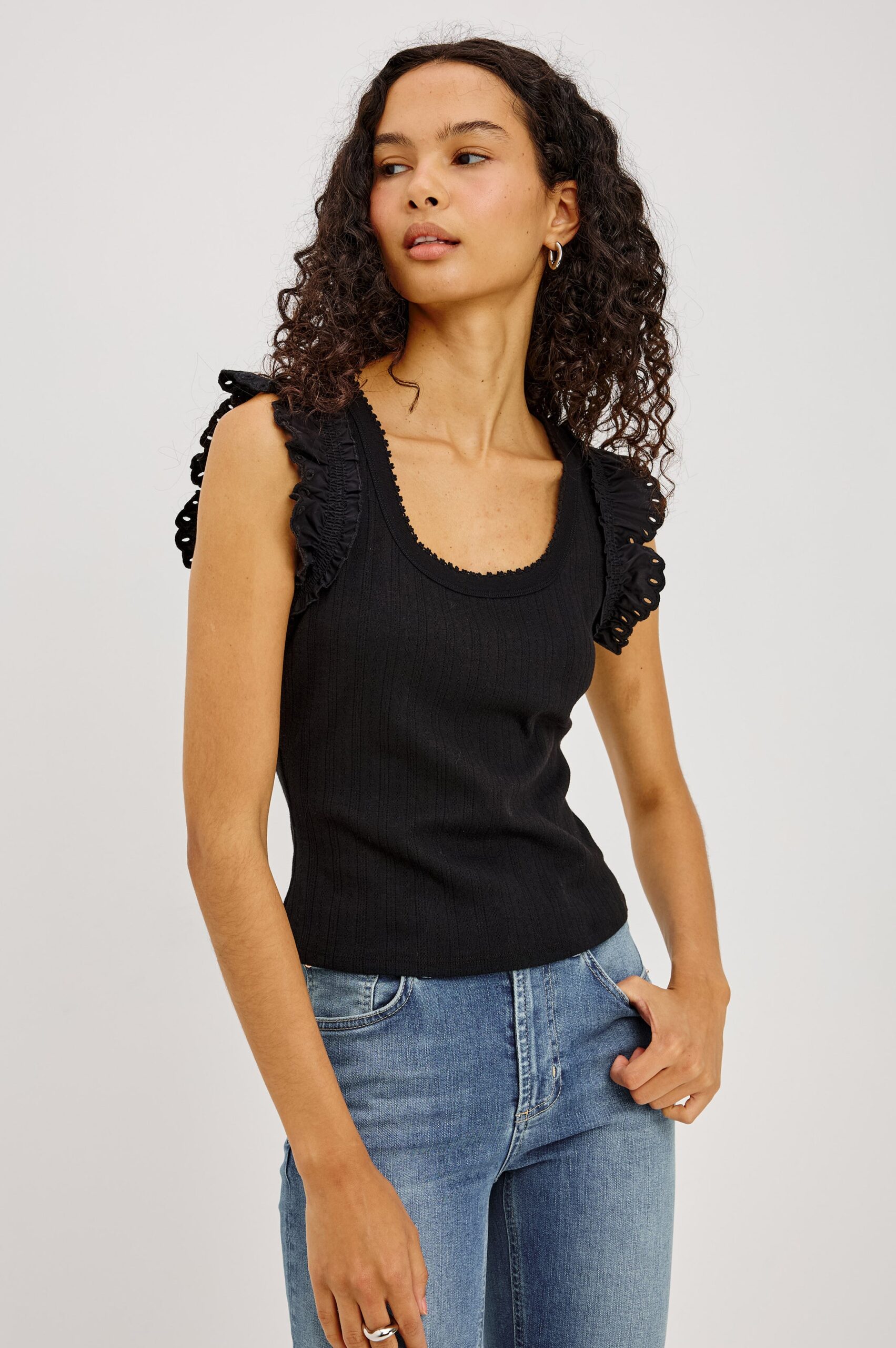 GIOVANNA-BLACK_1_853D-362E-001