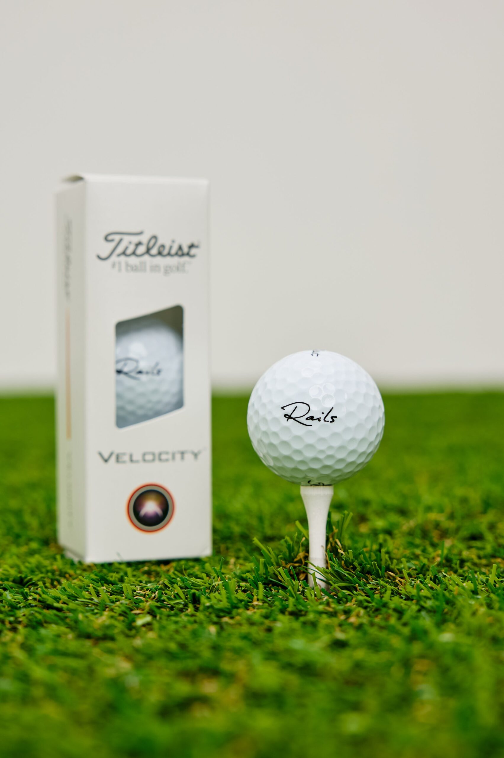 GOLF-BALLS-WHITE_4A