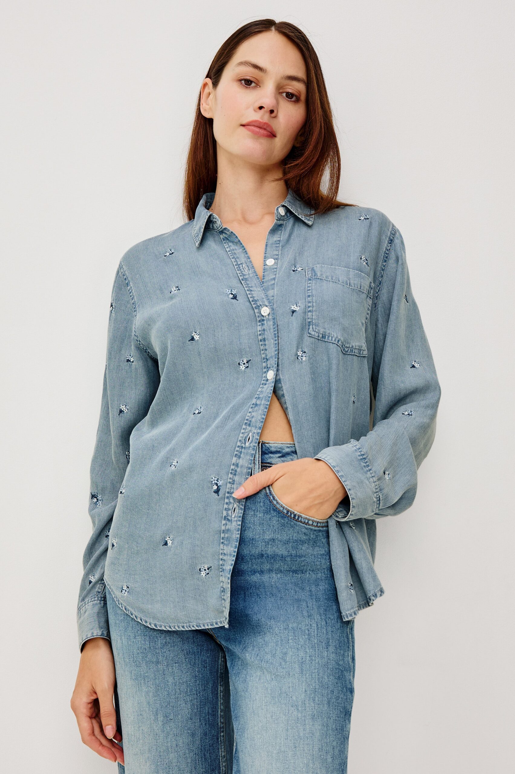 INGRID-BLUE-BLOSSOMS-1-700-704-5495