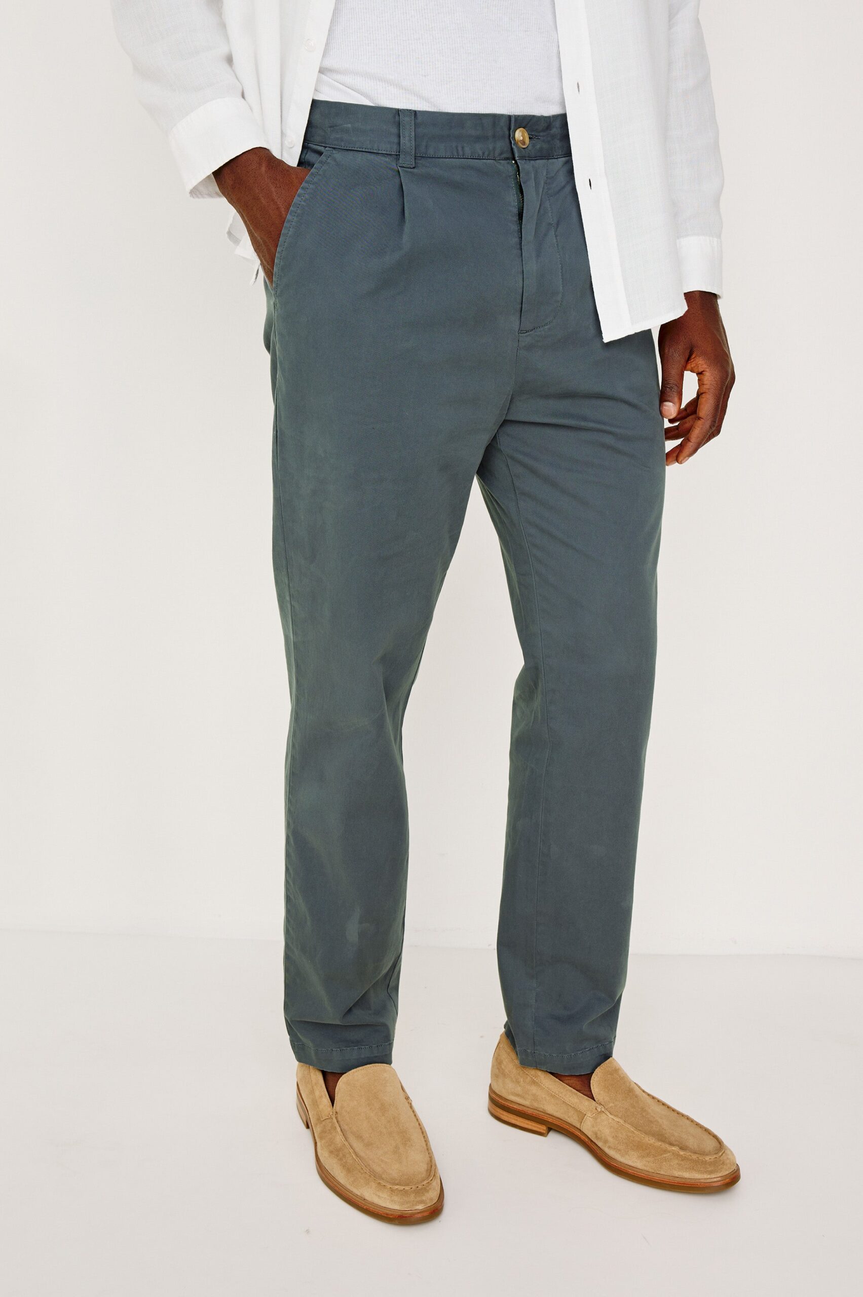 MARCELLUS-FADED-BLUE-1-671-944C-1570