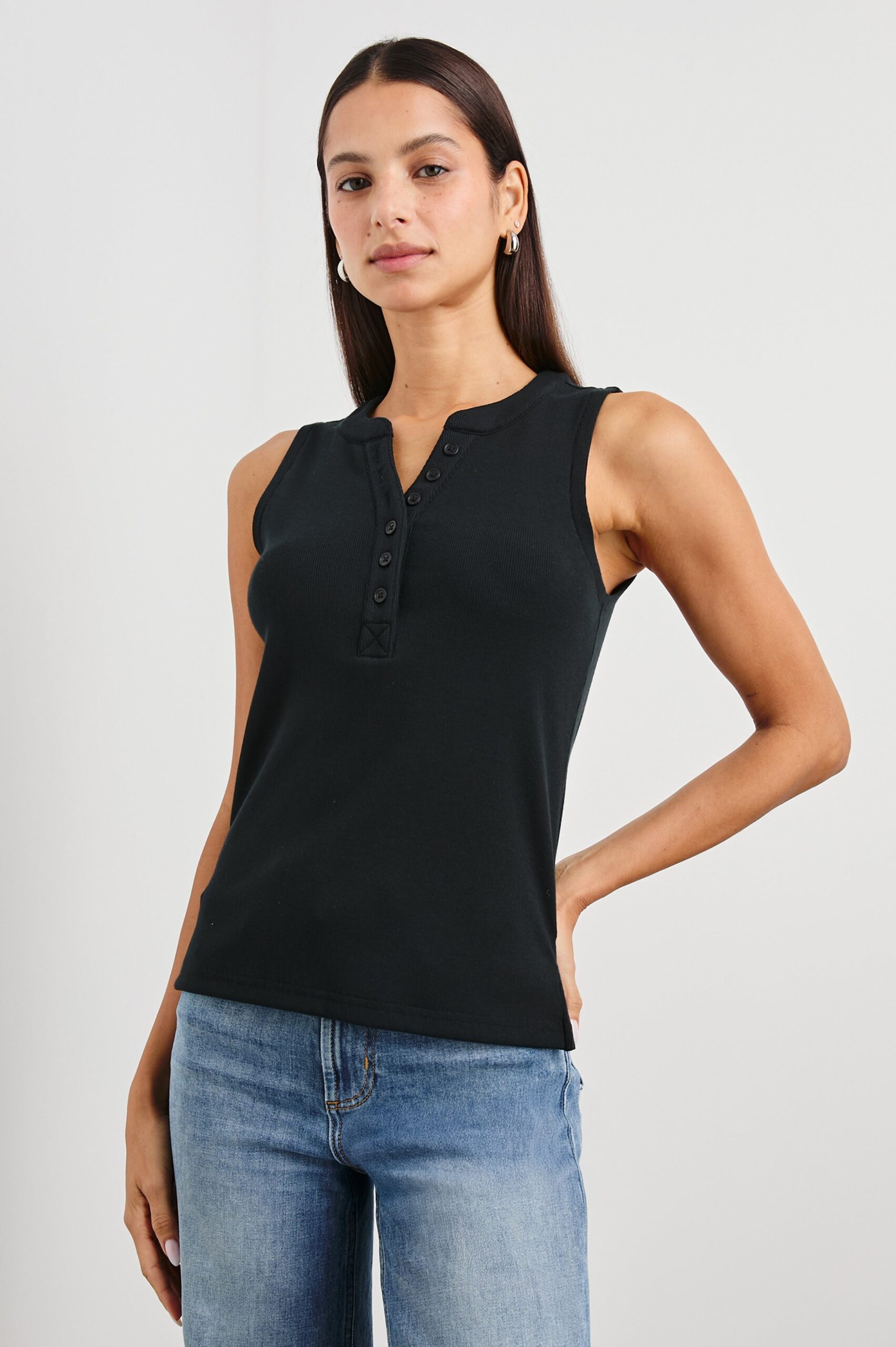 MAYLA-BLACK-1