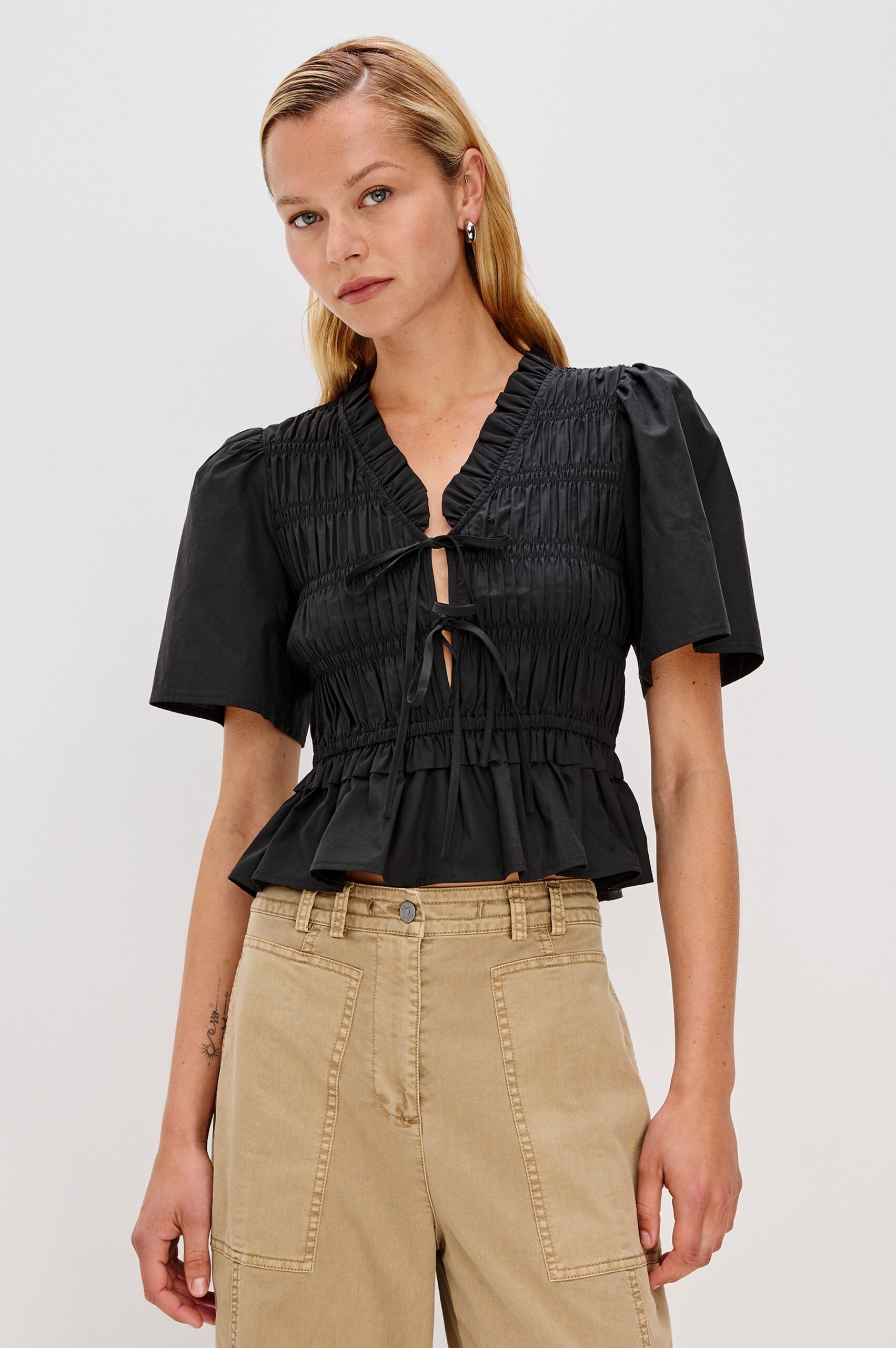 PORTIA-BLACK-1_a6b690e4-39bb-48f5-9826-126d1d8485a0