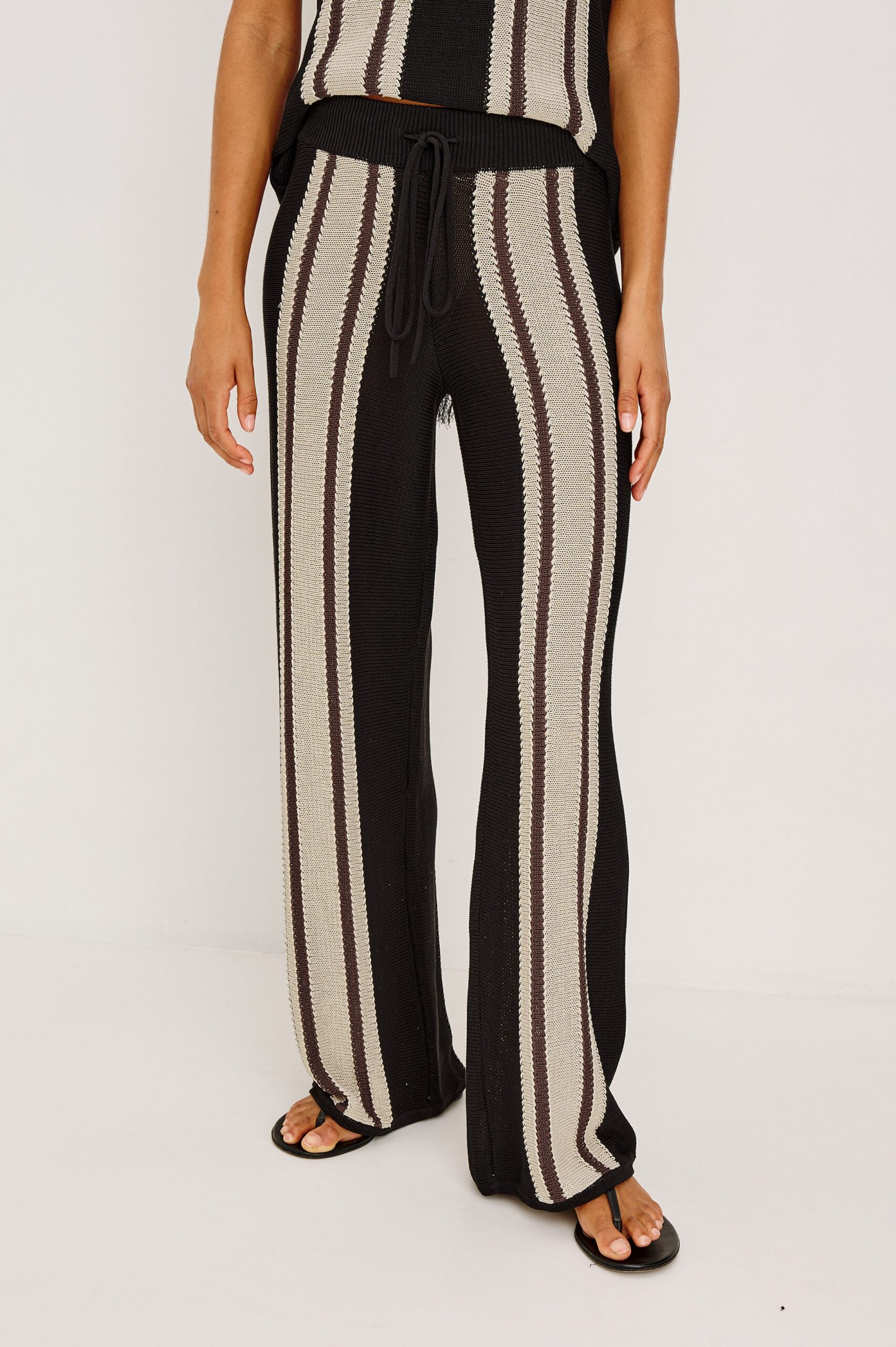 RENEE-ESPRESSO-STRIPE_1_852D-548B-8727