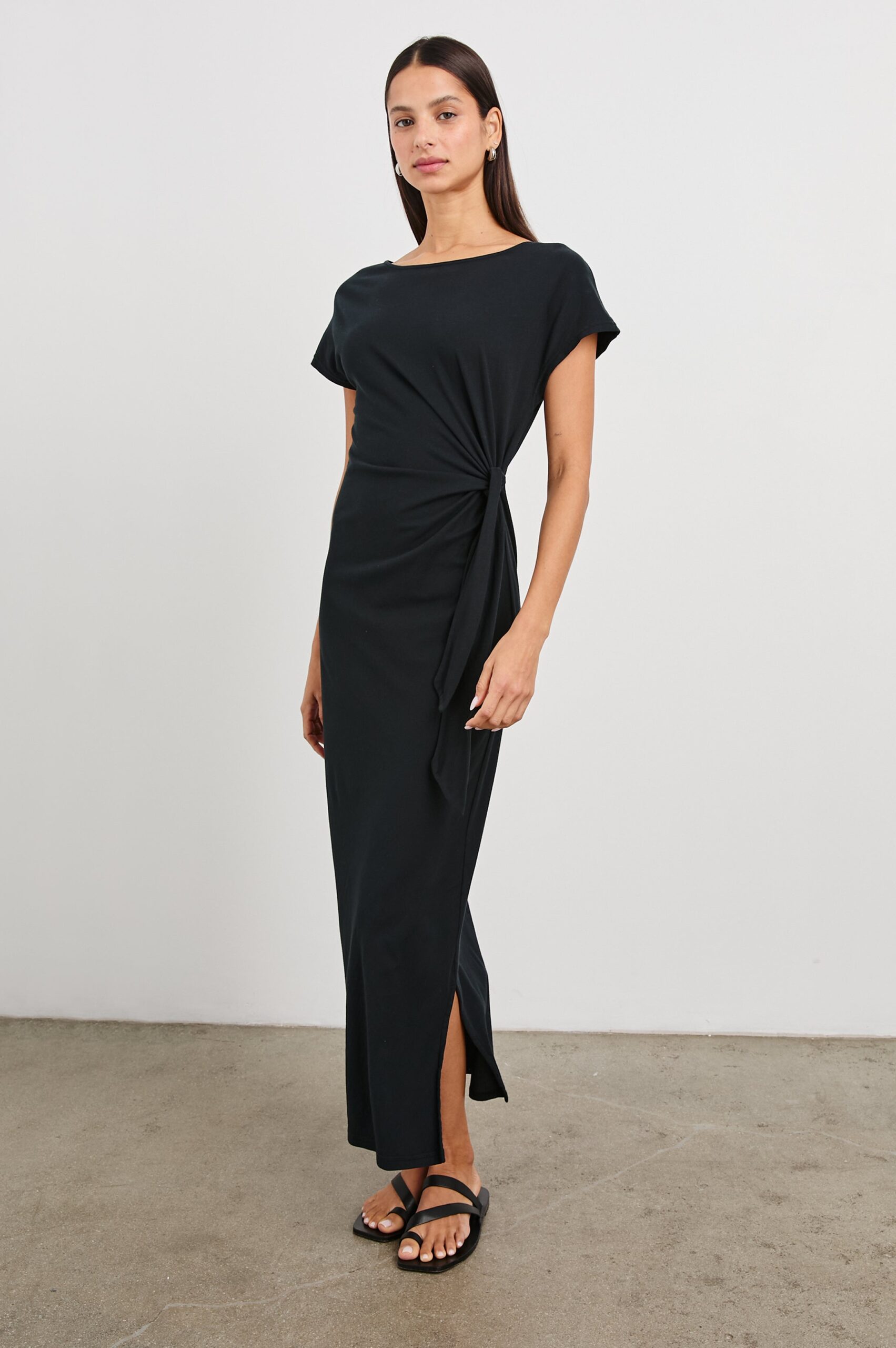 SELAH-BLACK-1