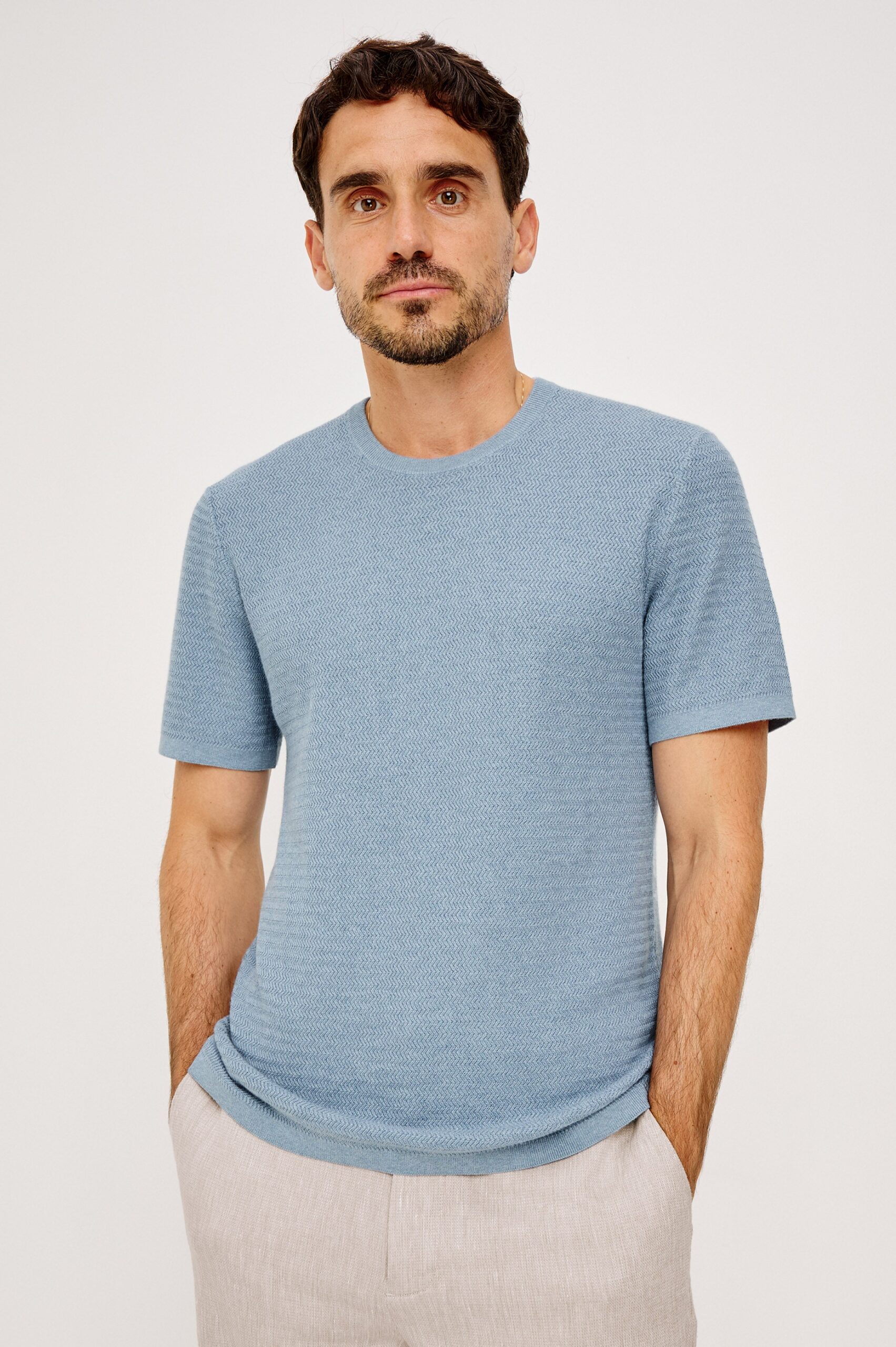 THEO-BLUE-SKY-HEATHER-866C-904F-8821_1