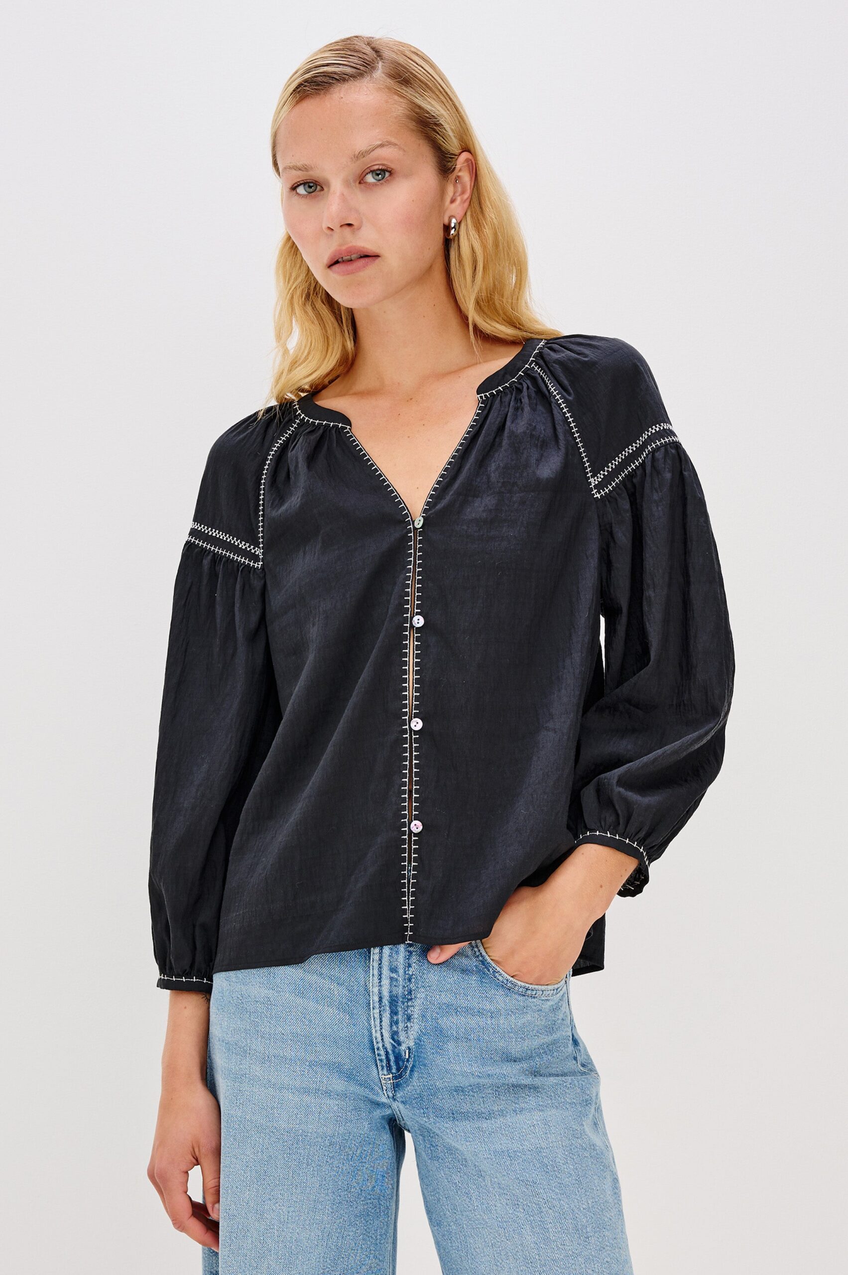 VASIA-BLACK-1