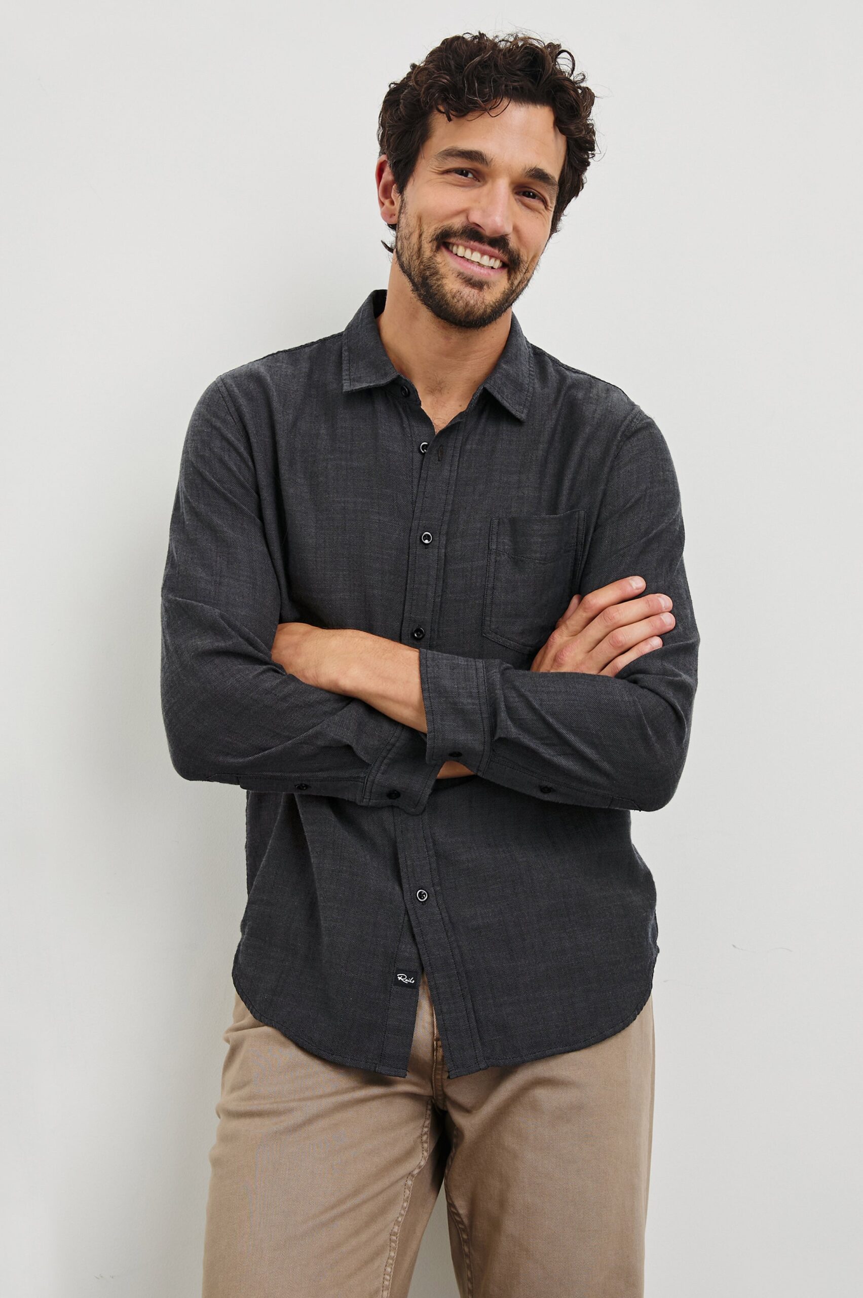 WYATT-BLACK-CHAMBRAY-1Z